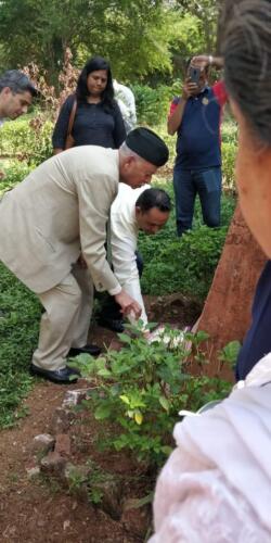Anjali Tai and Ramesh Bhau (1)