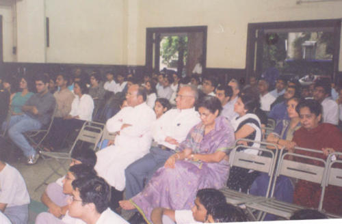 Ma_and_Baba_at_the_School